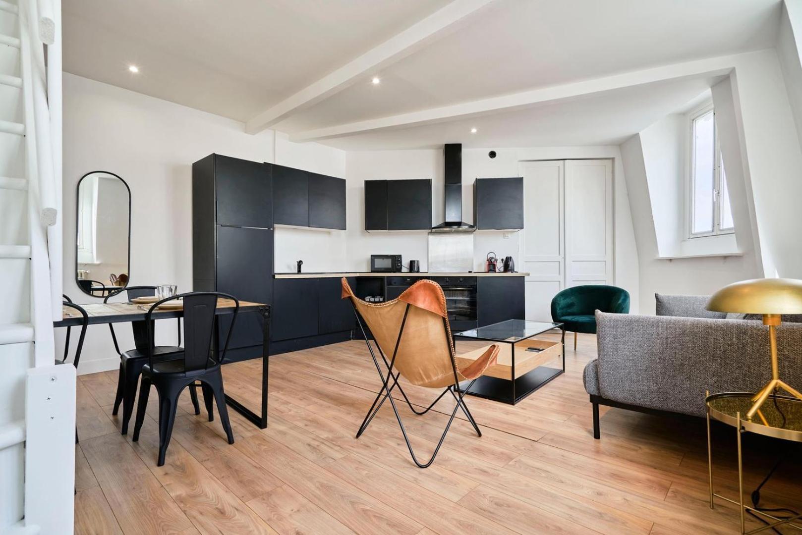 Duplex 2 Bedrooms 2 Bath Lila Exterior foto